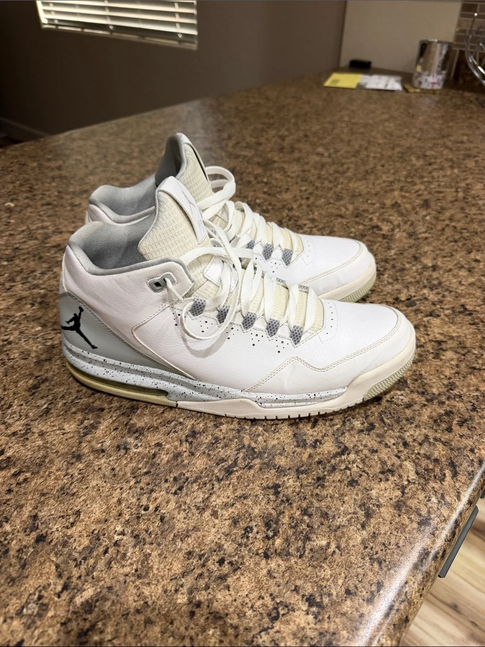 Jordan Flight origin 2 High Top Sneakers in White and Light Gray